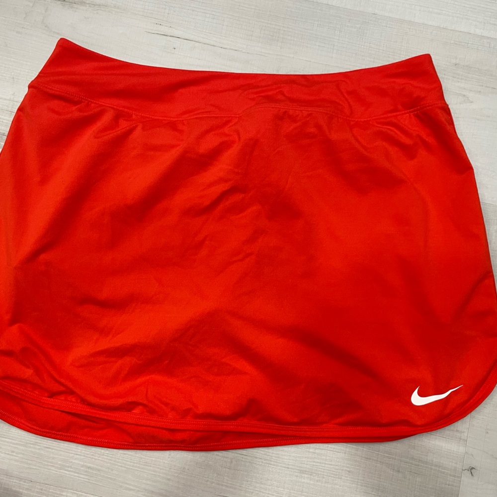 Nike skort size Large